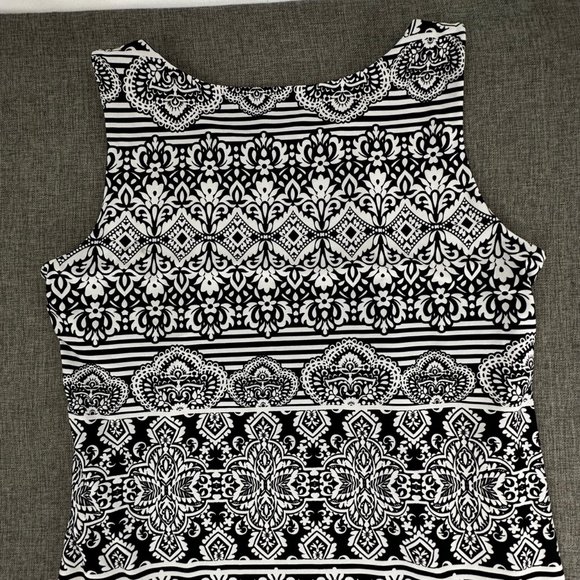 R&K Dress Black‎ White Red Round Neck Sleeveless Large Stretch Mandala Print - Picture 12 of 15
